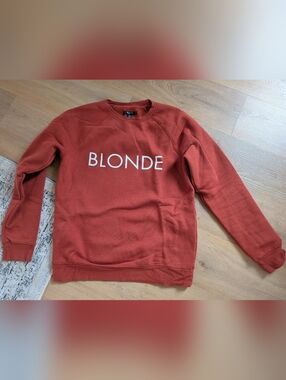 Brunette The label - BLONDE Sweater